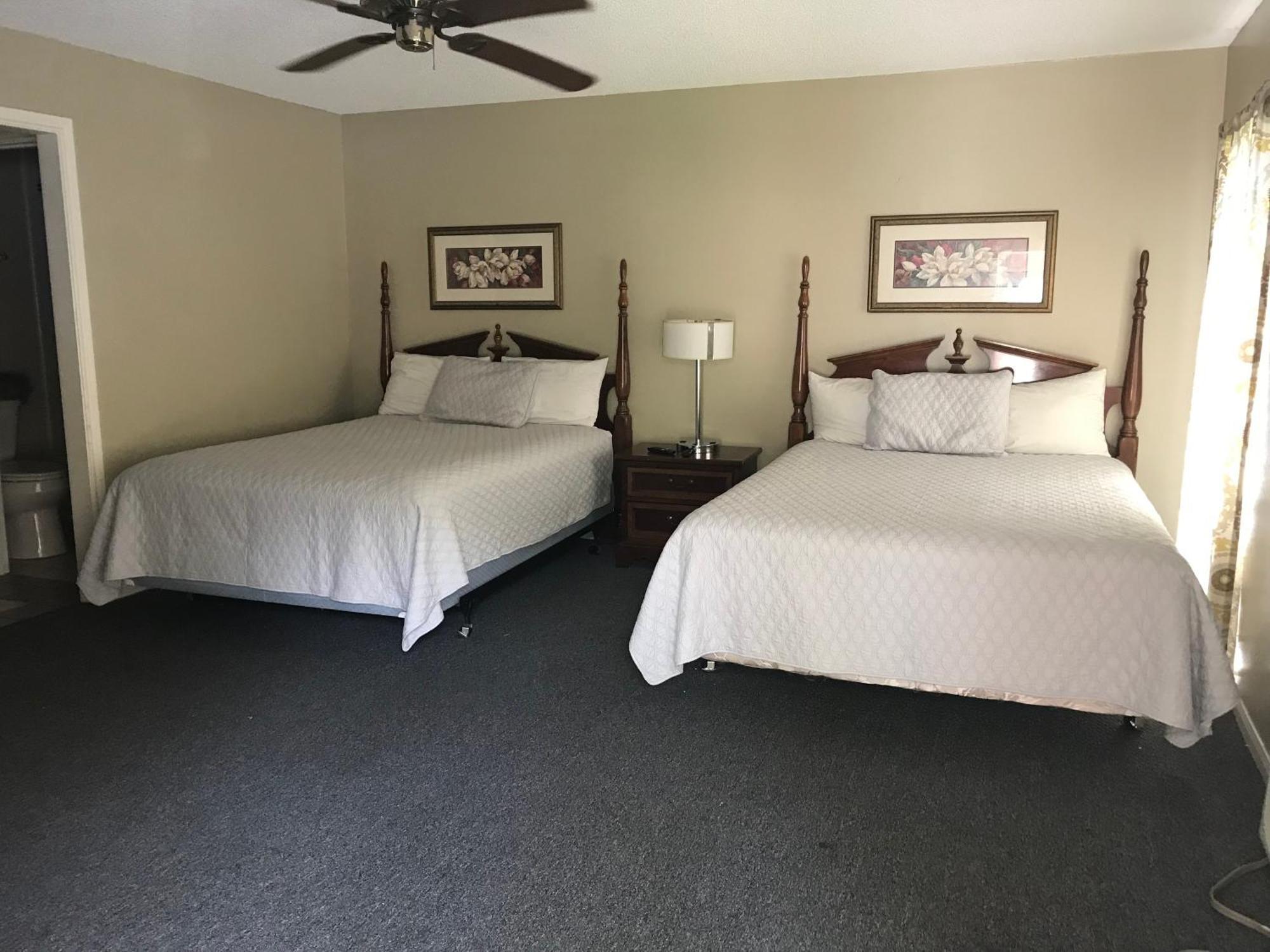 Columbia Lakes Hotel & Conference Center West Columbia Экстерьер фото